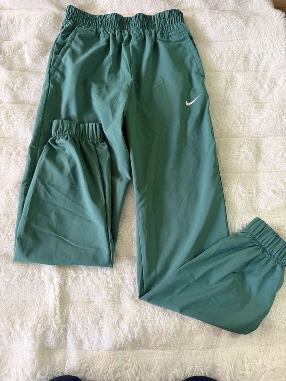 Nike Girls Dri-Fit One Woven Training Pants Elastic-Waist Joggers
